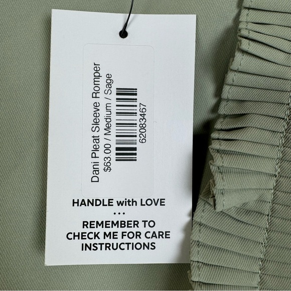 Molly Green Dani Pleat Sleeve Romper Size Medium Green - Picture 12 of 13